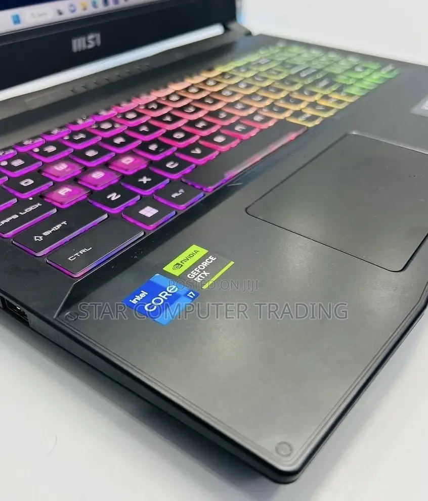 New Laptop MSI Katana 15 16GB Intel Core I7 SSD 1T