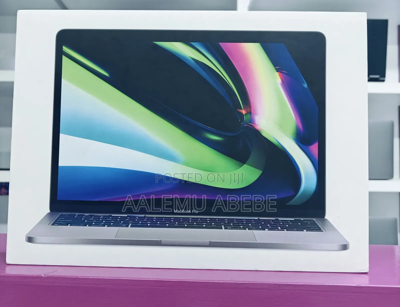 New Laptop Apple MacBook Pro M1 8GB Apple M1 SSD 512GB