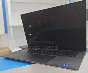 New Laptop Dell XPS 15 32GB Intel Core I7 SSD 512GB