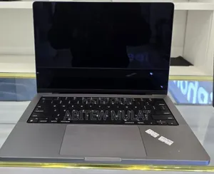 New Laptop Apple MacBook Pro 96GB Apple M2 SSD 2T