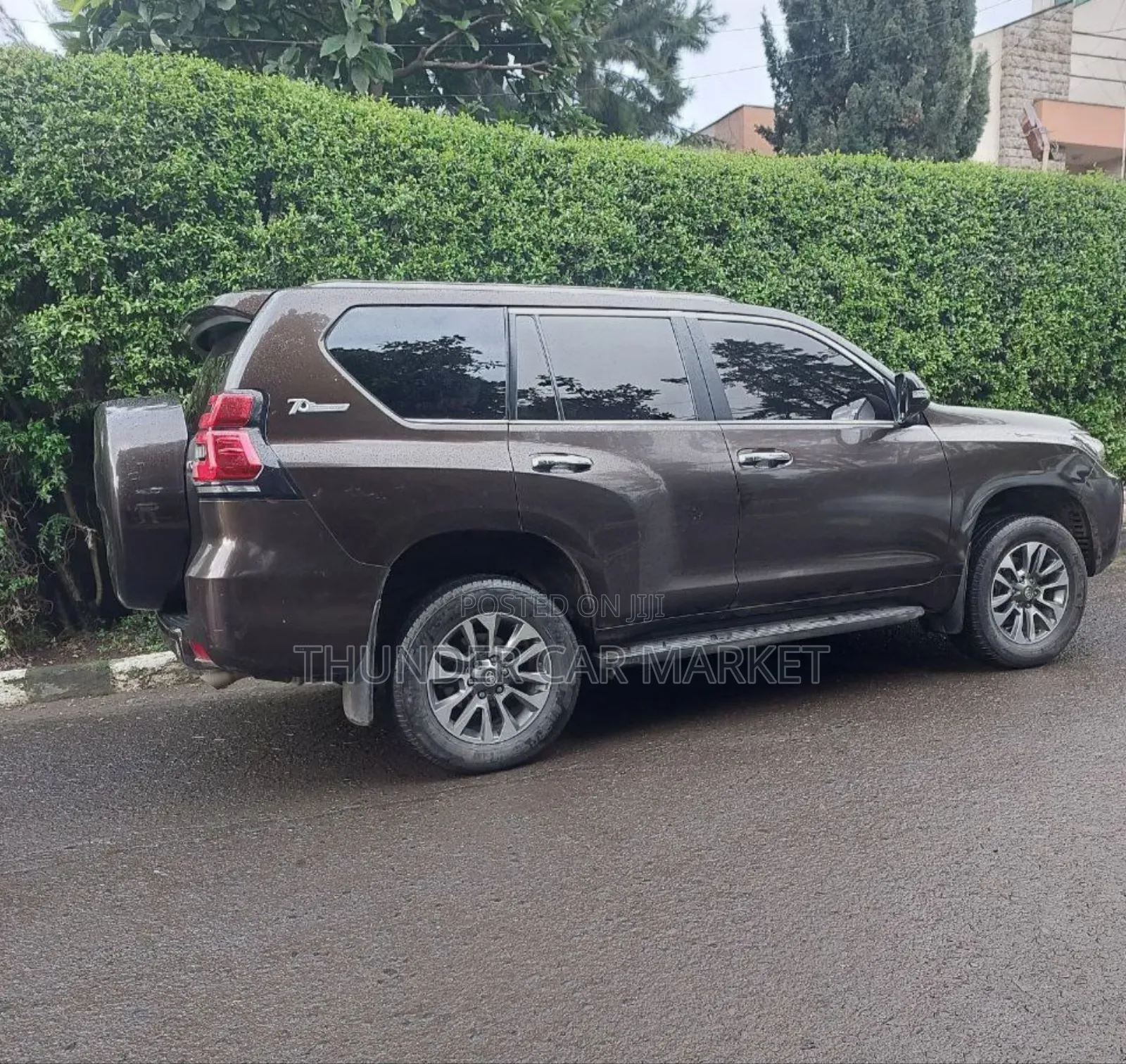 Toyota Land Cruiser 2020 gray