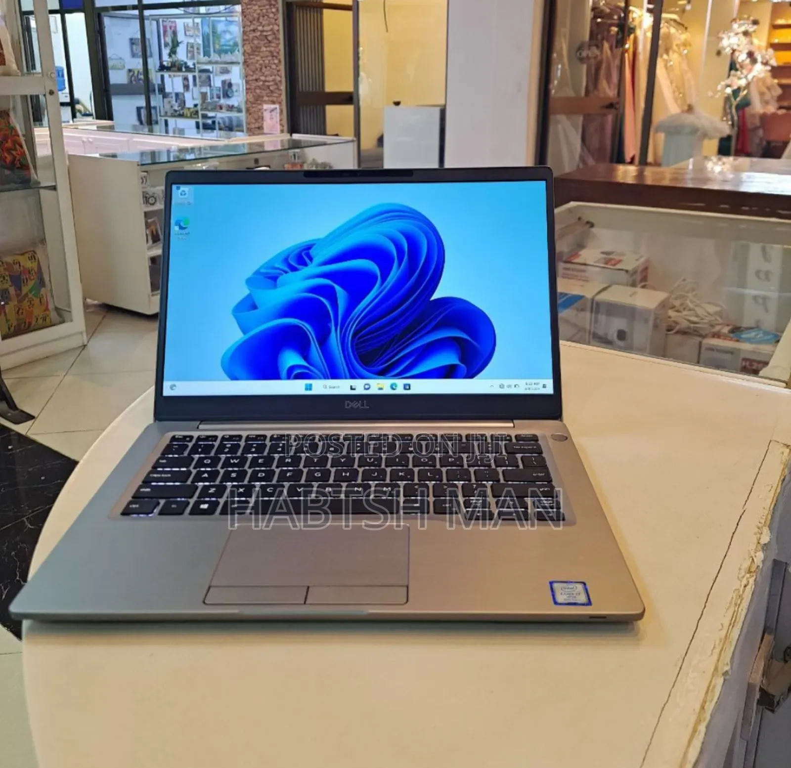 New Laptop Dell Latitude 5310 16GB Intel Core I7 SSD 512GB