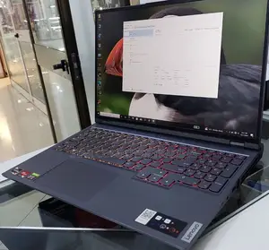 New Laptop Lenovo Legion 5 16GB AMD Ryzen 7 SSD 512GB