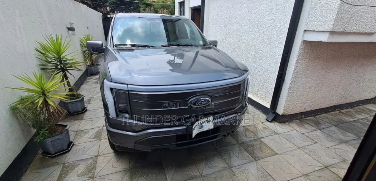 New Ford F-150 2023 Gray