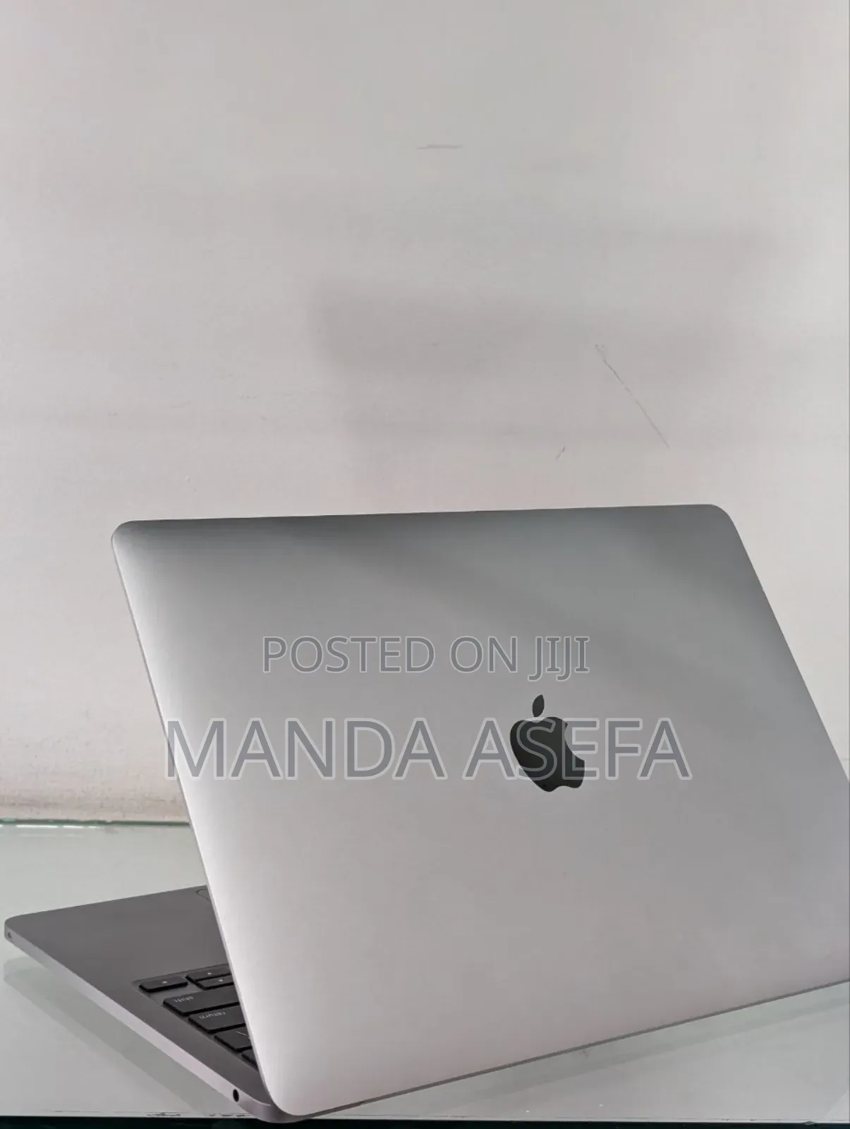 New Laptop Apple MacBook Pro M1 8GB Apple M1 SSD 512GB