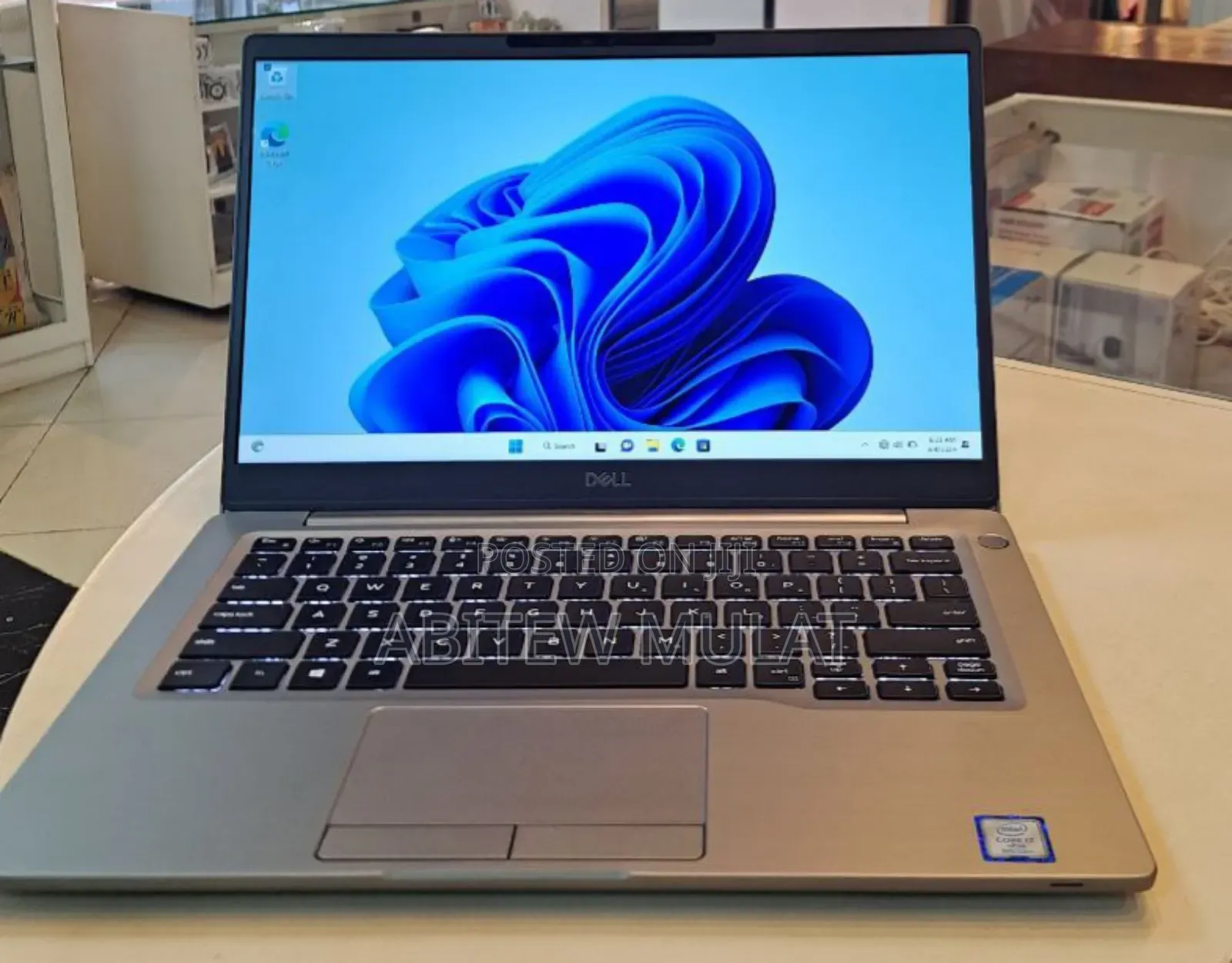 New Laptop Dell Latitude 7300 16GB Intel Core I7 SSD 512GB