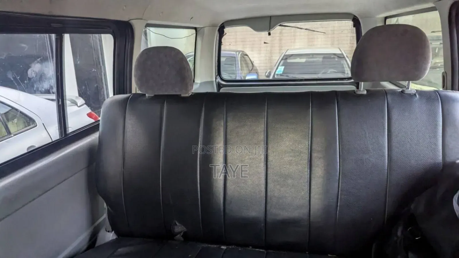 Toyota HiAce 2007 Black