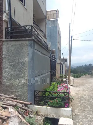 5bdrm House in Bole for sale