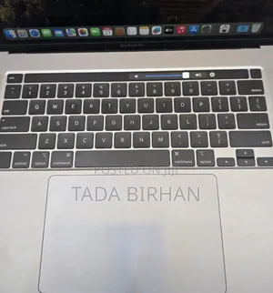 New Laptop Apple MacBook Pro 2019 16GB Intel Core I7 SSD 512GB