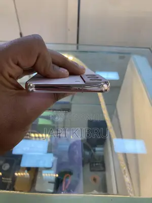 New Samsung Galaxy S22 5G 256 GB White