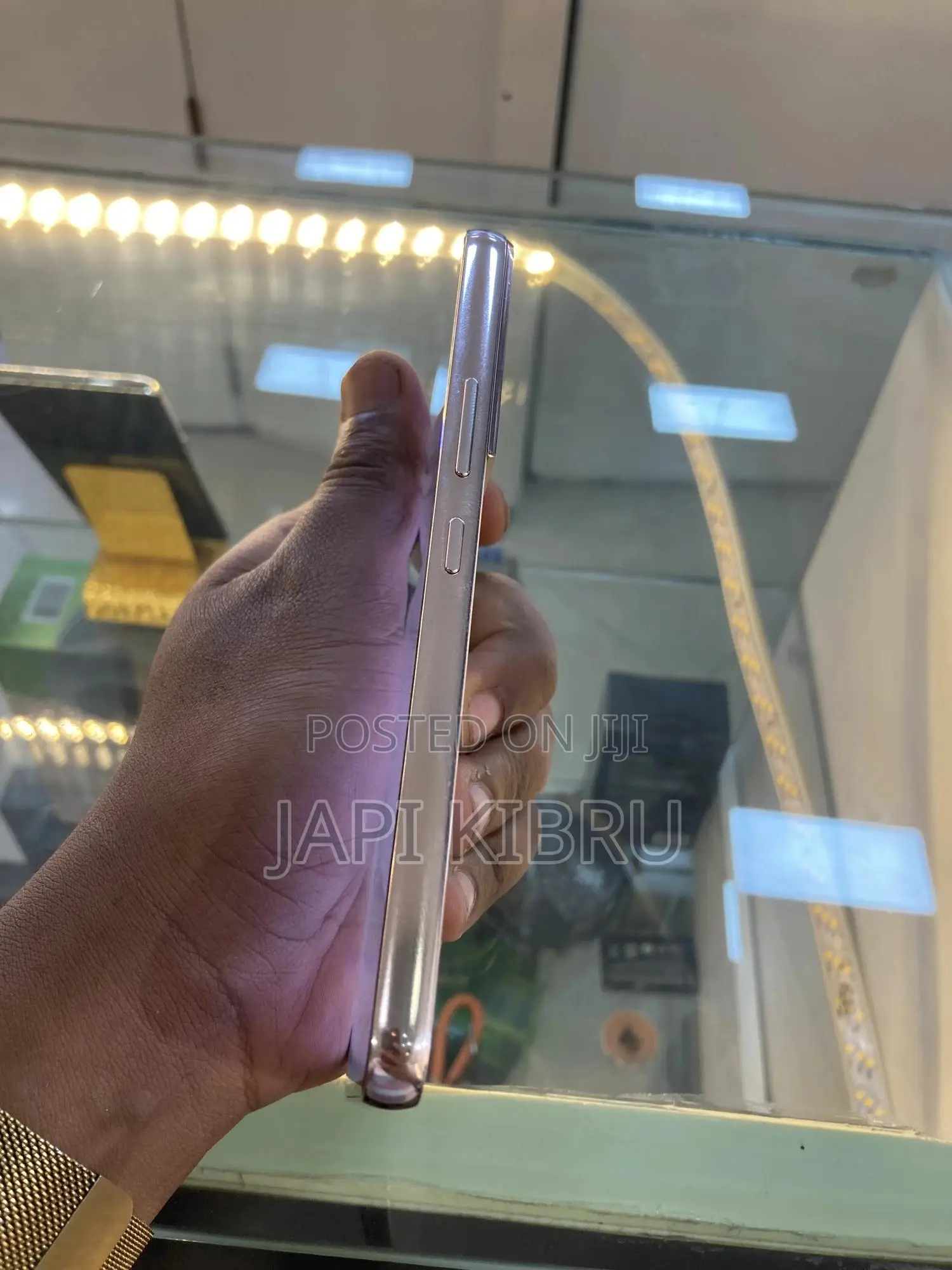 New Samsung Galaxy S22 5G 256 GB White