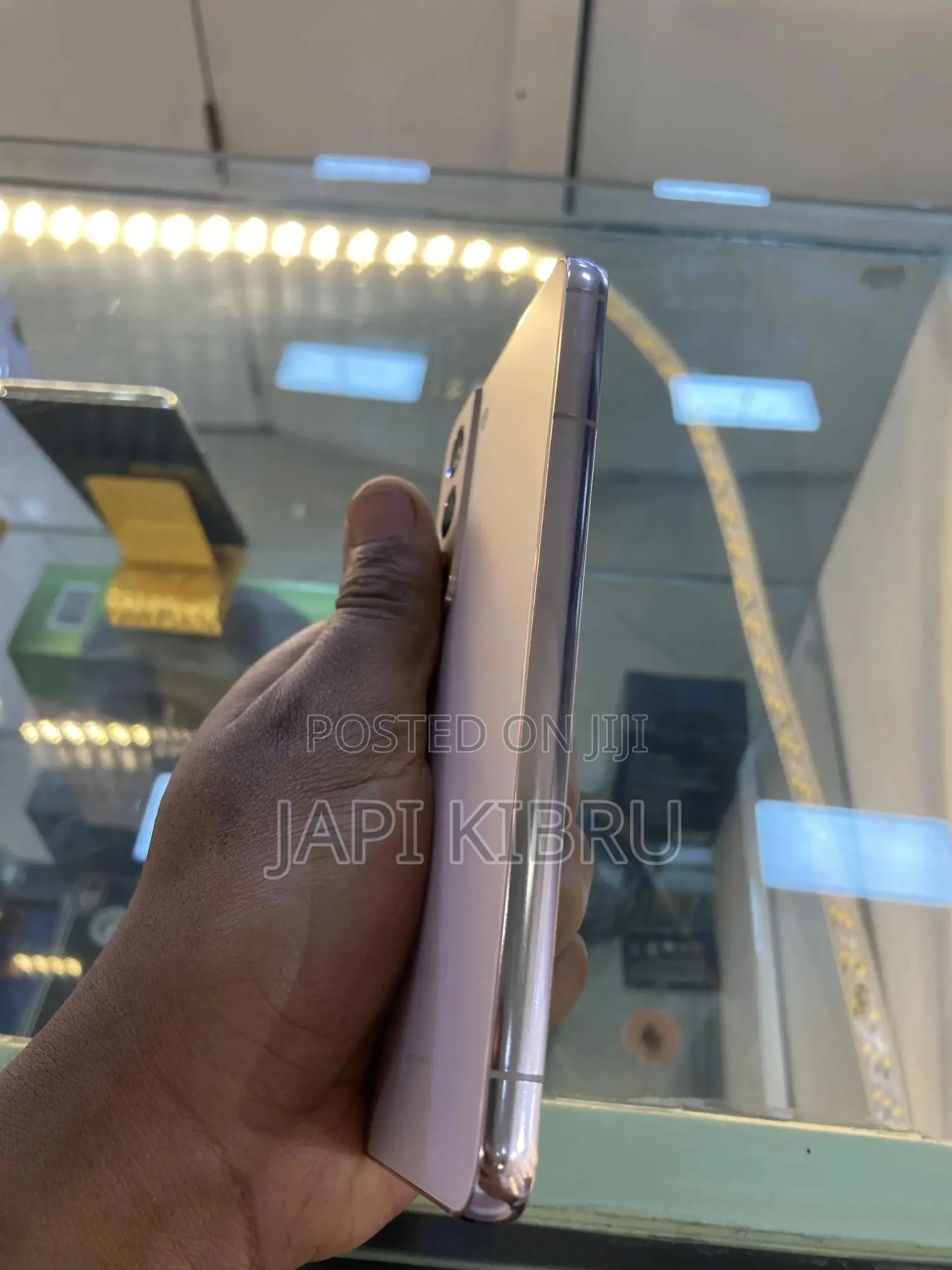 New Samsung Galaxy S22 5G 256 GB White