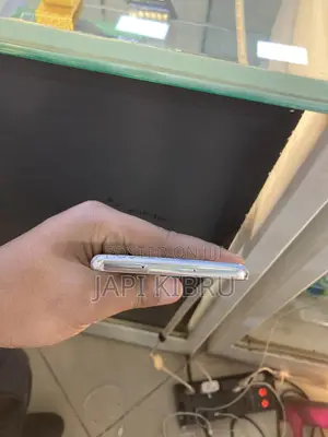 New Samsung Galaxy S10 5G 512 GB