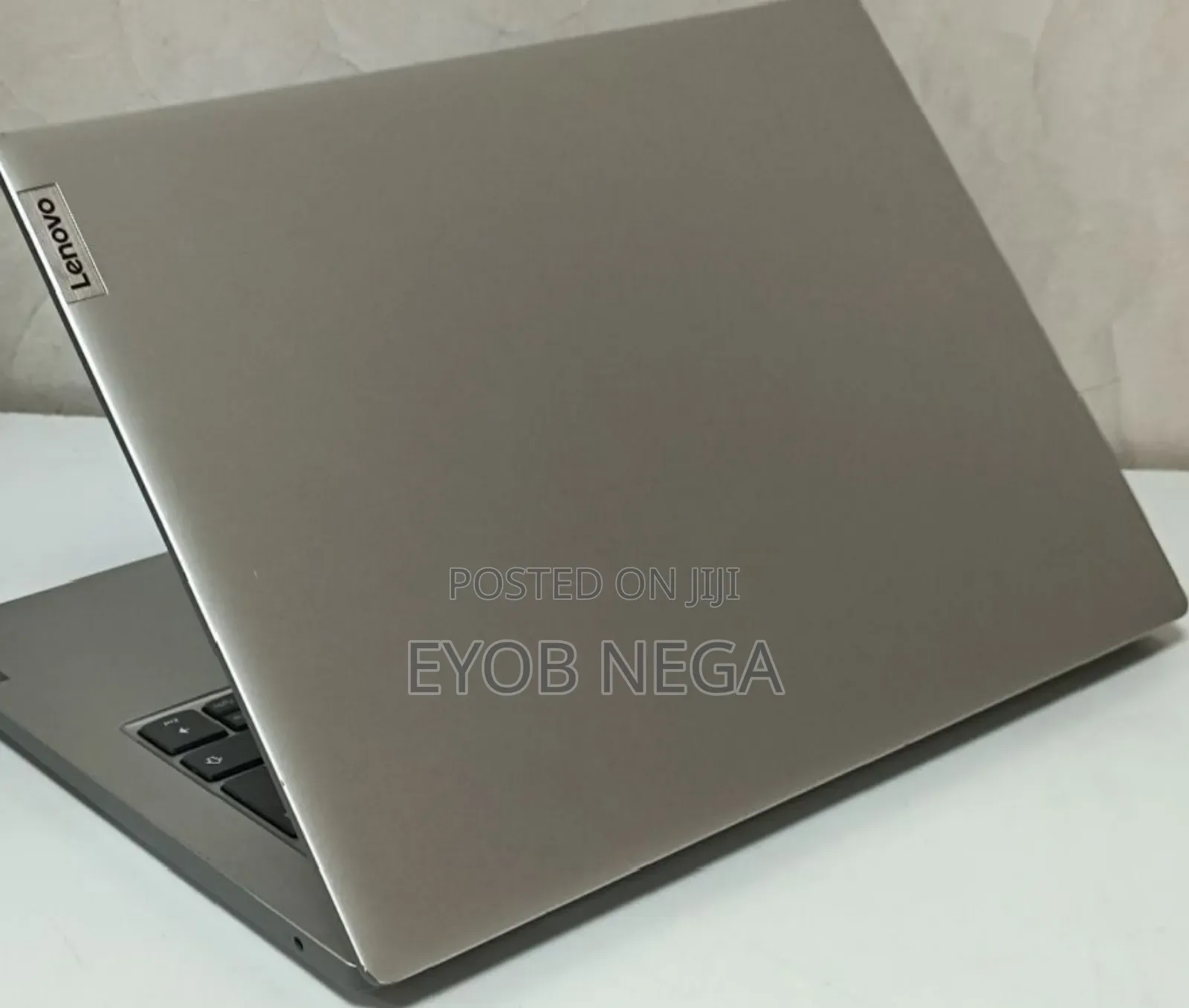 New Laptop Lenovo IdeaPad 1 4GB AMD SSD 256GB