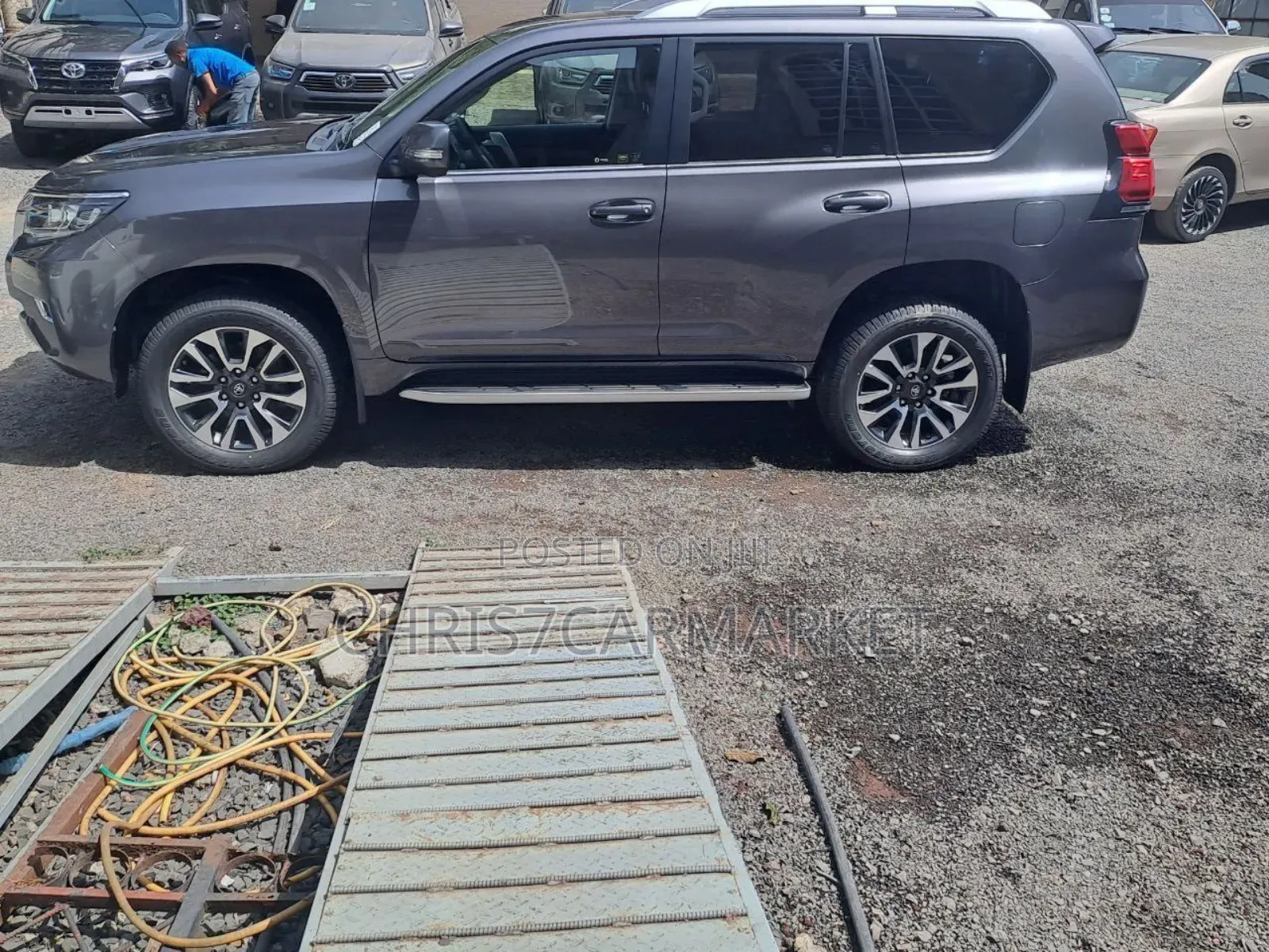 New Toyota Land Cruiser Prado 2022 Gray