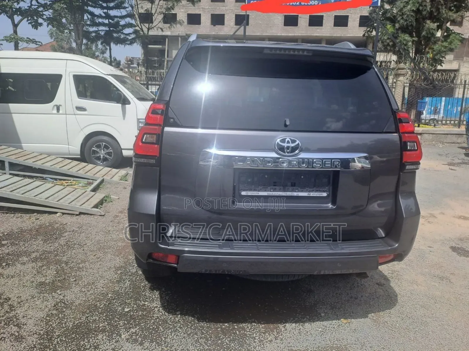 New Toyota Land Cruiser Prado 2022 Gray