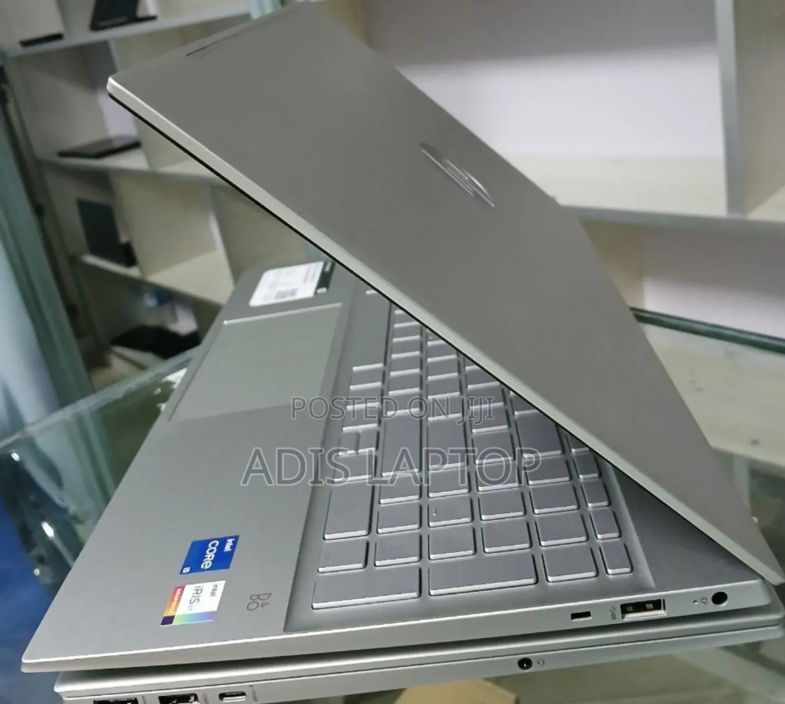 New Laptop HP Pavilion Dv5 8GB Intel Core I5 SSD 512GB