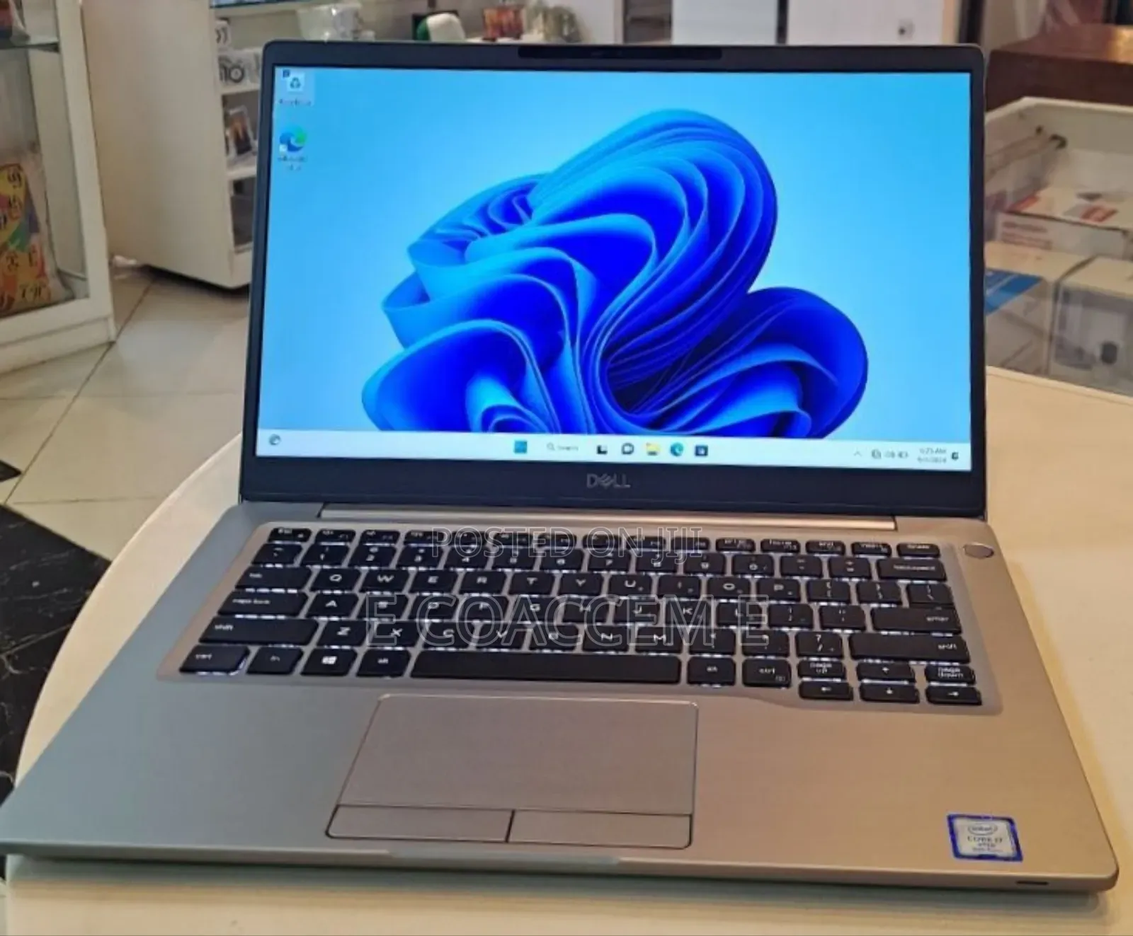 New Laptop Dell 16GB Intel Core I7 SSD 512GB