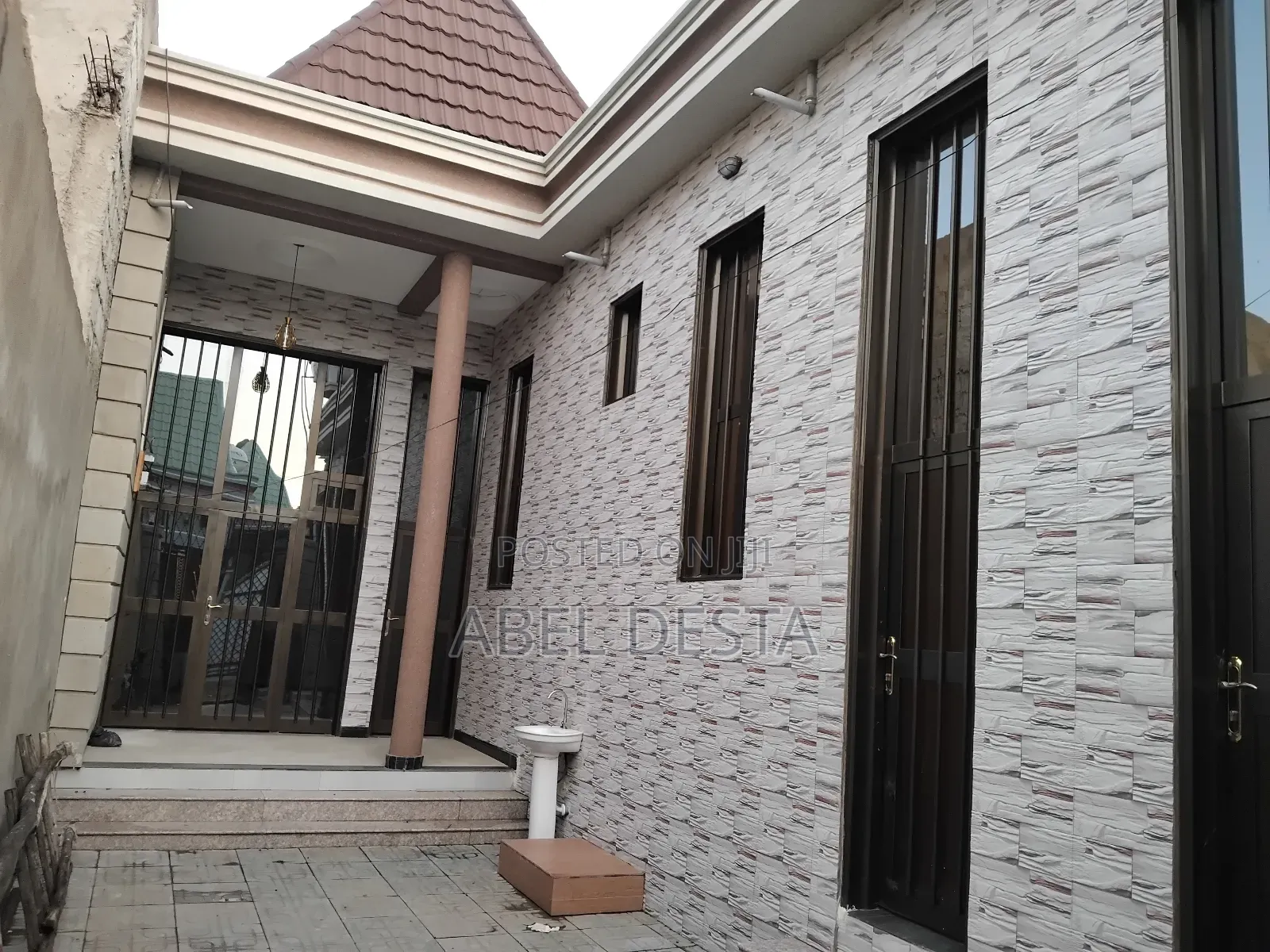 Furnished 2bdrm House in Fkr Adebabay Wered, Adama for rent