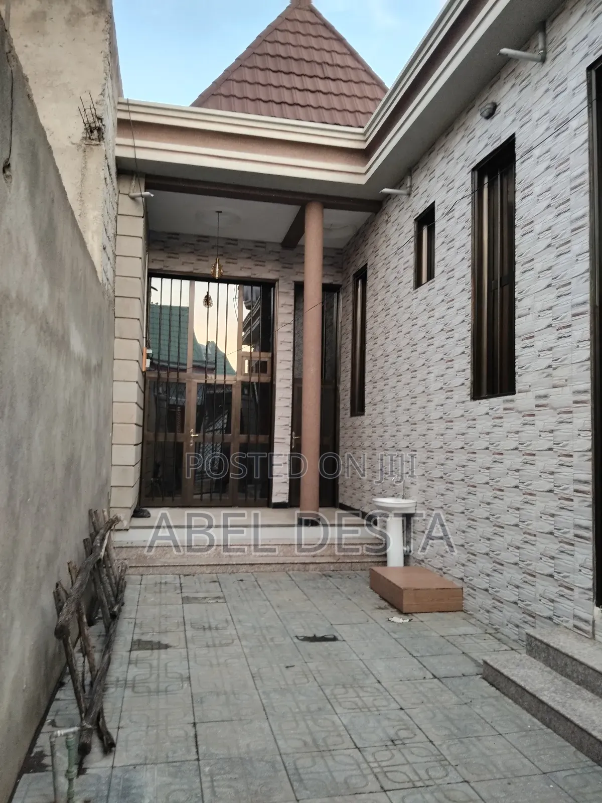 Furnished 2bdrm House in Fkr Adebabay Wered, Adama for rent