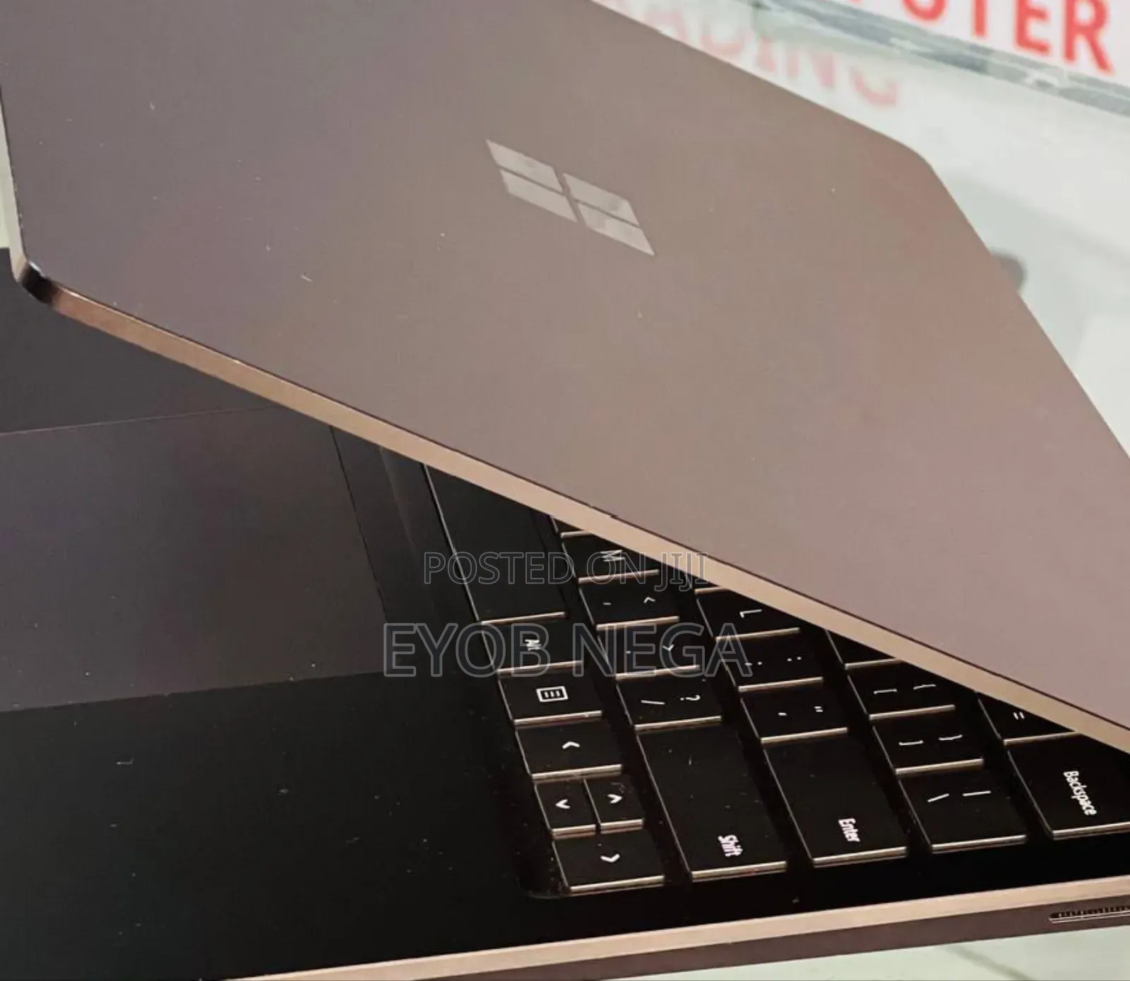 New Laptop Microsoft Surface 16GB Intel Core I7 SSD 256GB