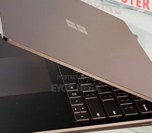New Laptop Microsoft Surface 16GB Intel Core I7 SSD 256GB