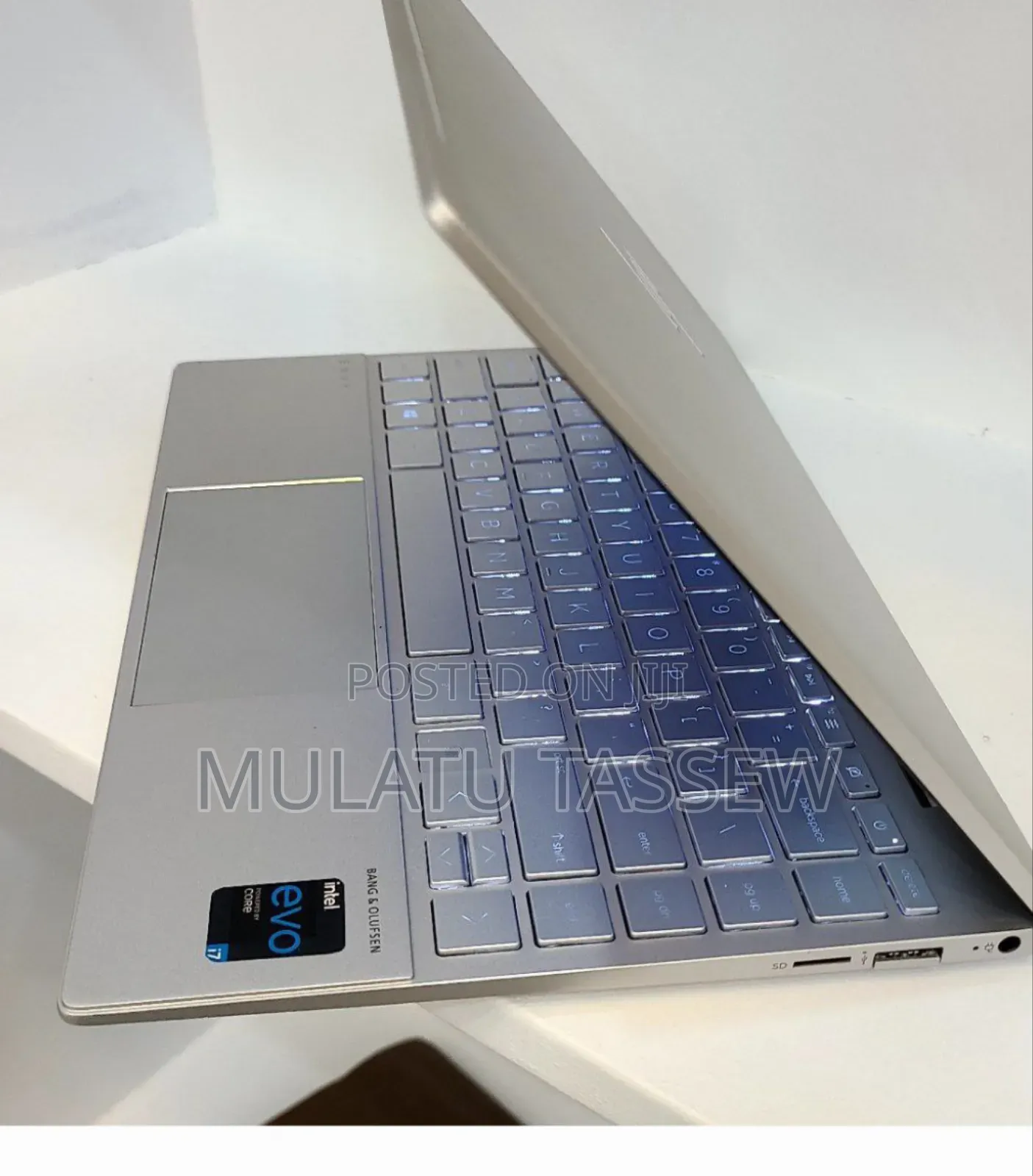 New Laptop HP Envy X360 8GB Intel Core I7 SSD 512GB