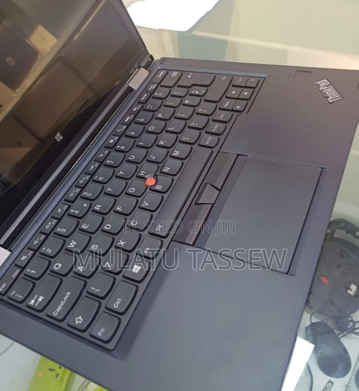 New Laptop Lenovo ThinkPad Yoga 8GB Intel Core I7 SSD 512GB