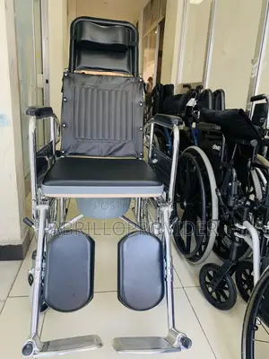 ★ WHEELCHAIRS FOLDING LIGHTWEIGHT : Ergonomically Wheelchair