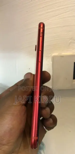 New Apple iPhone SE (2022) 64 GB Red