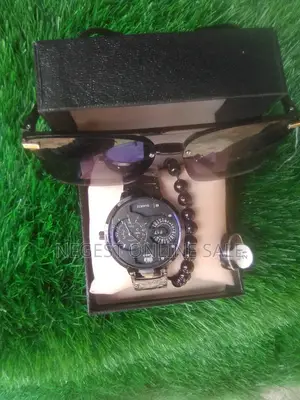 Photo - Big Big Discount For New Year