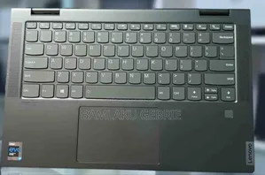 New Laptop Lenovo Yoga 9i 12GB Intel Core I5 SSD 512GB