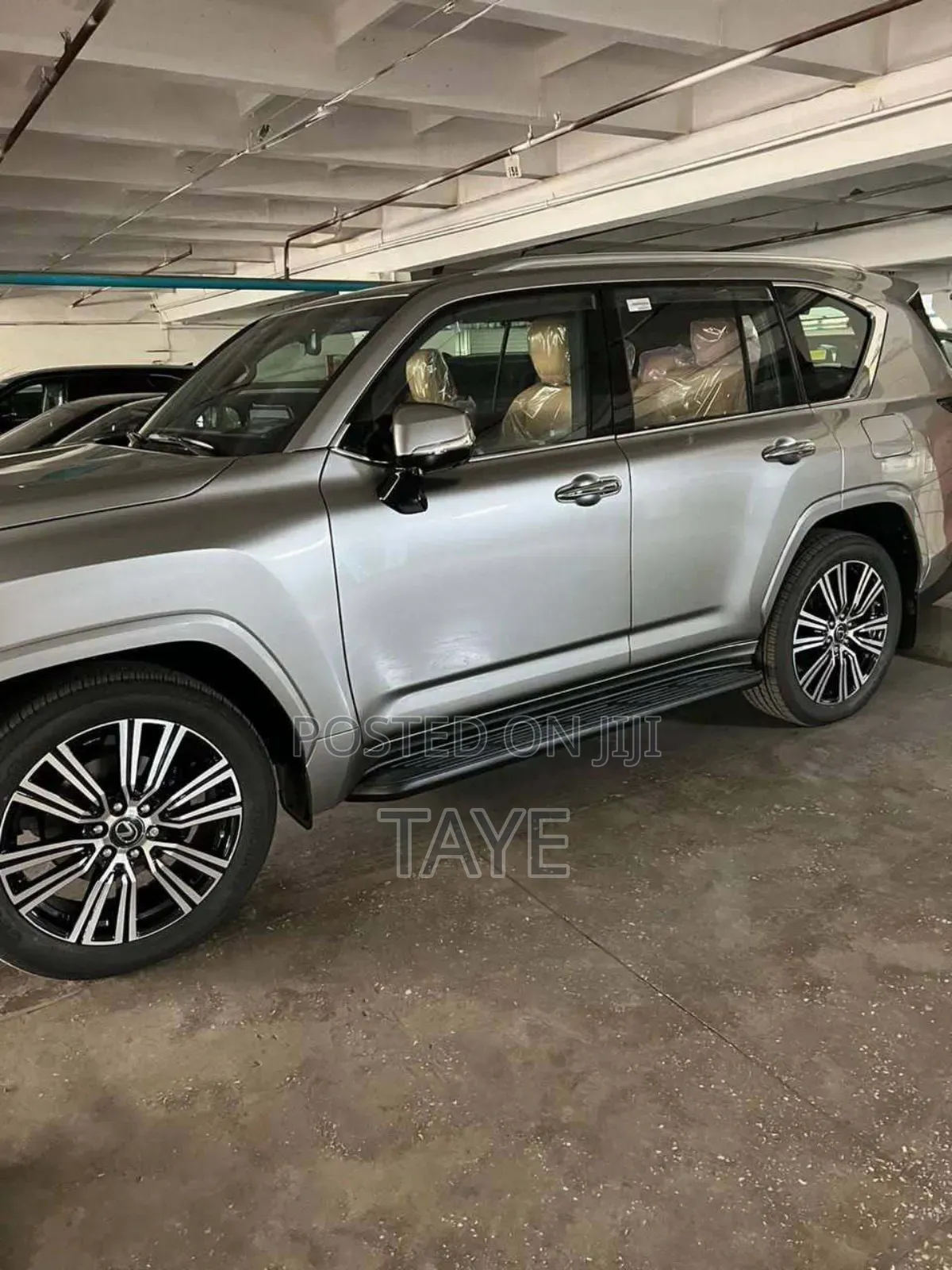New Lexus LX 2023 Silver
