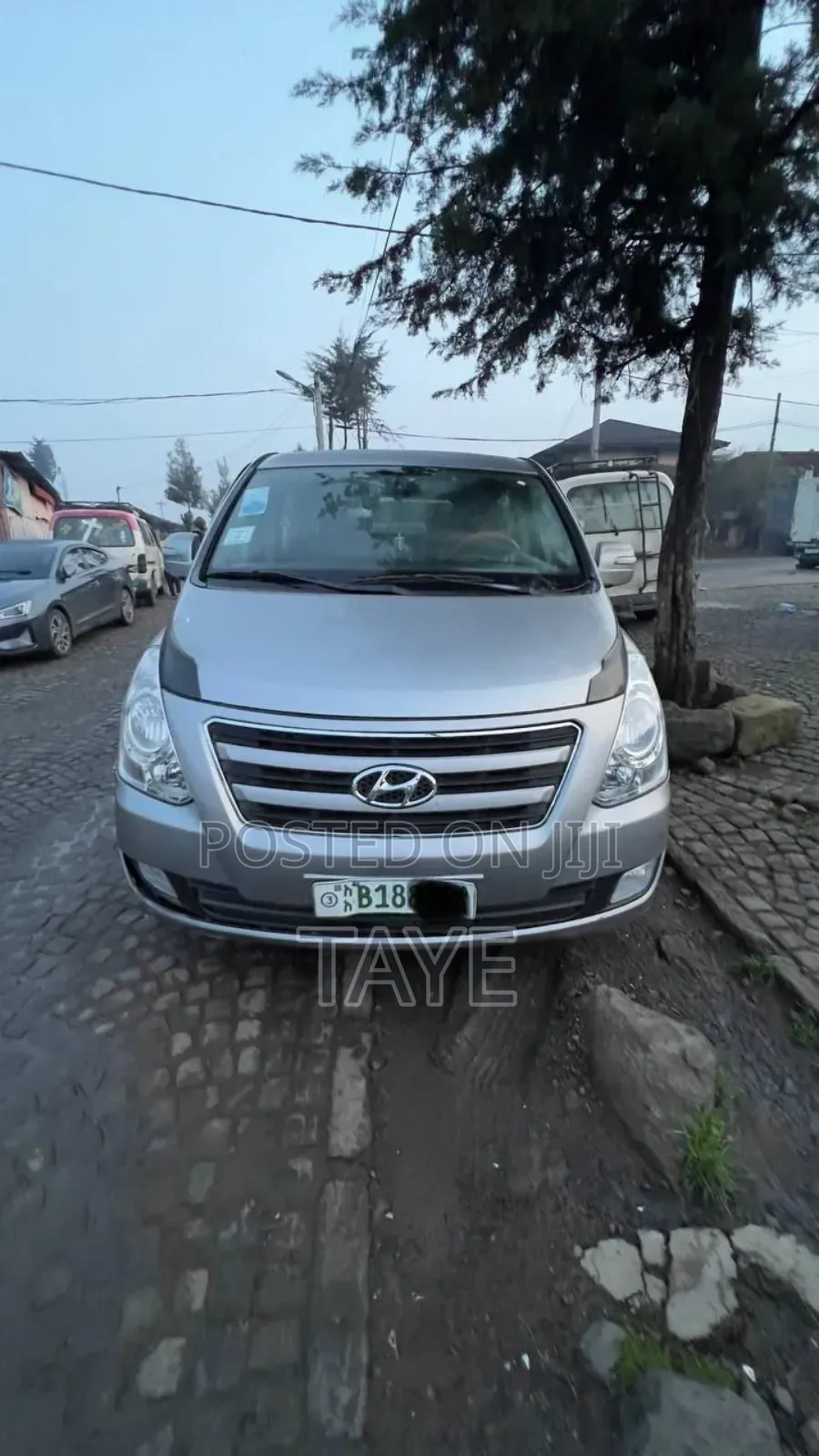 Hyundai Starex 2016 Silver