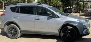 Toyota RAV4 2017 Silver
