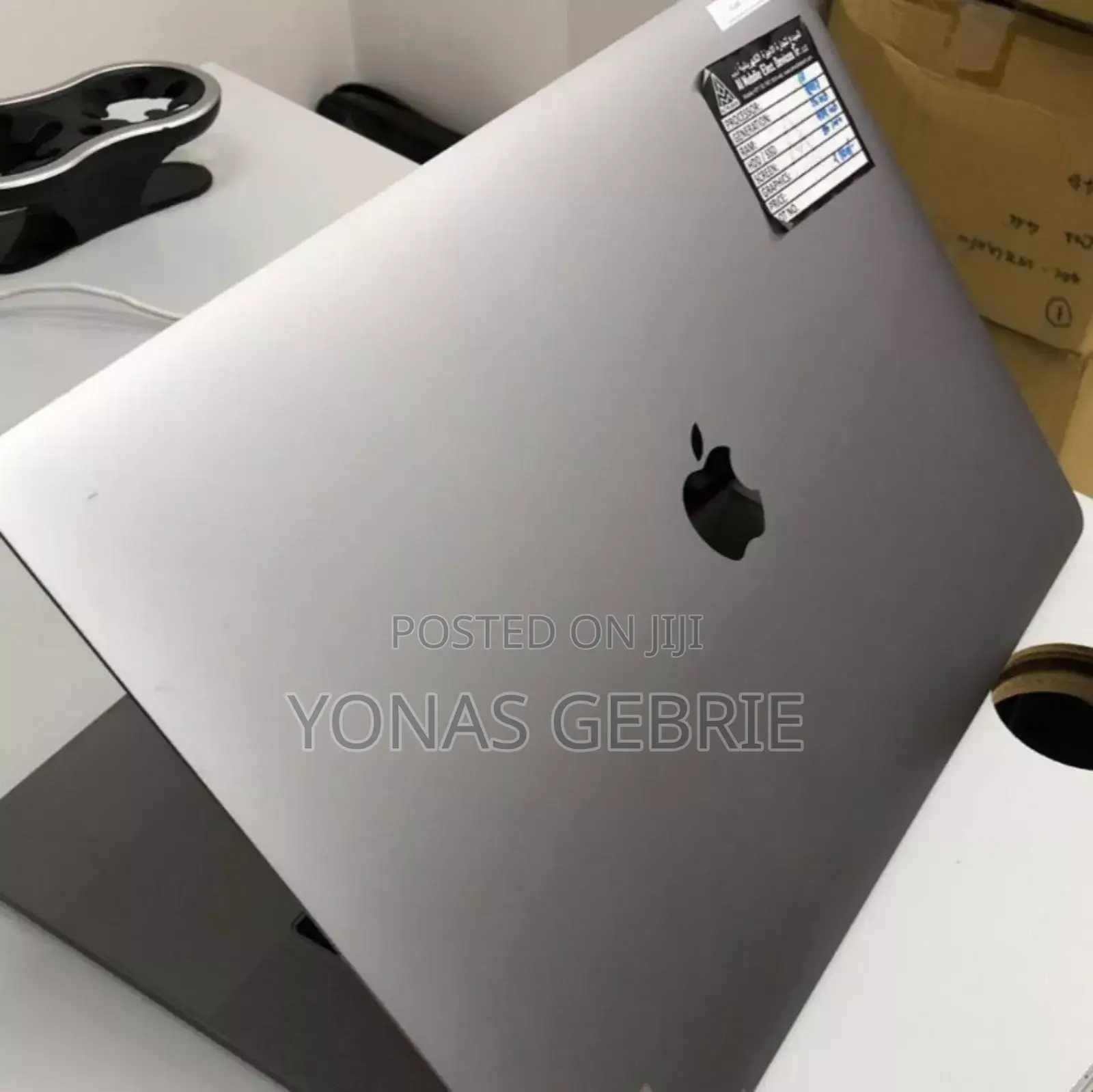 New Laptop Apple MacBook Pro 2019 16GB Intel Core I9 SSD 512GB