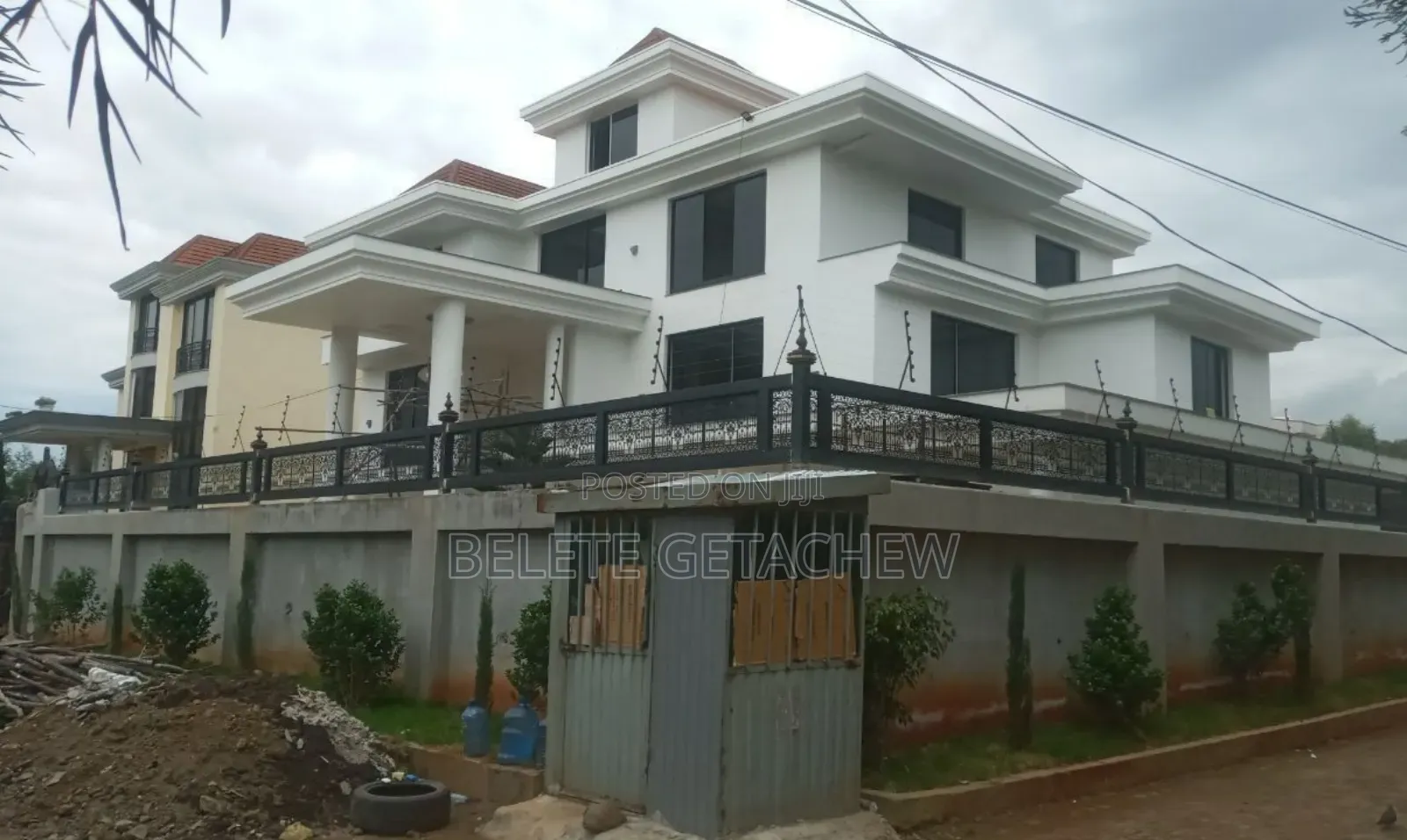 12bdrm House in Semit, G+2 Luxury, Bole for sale