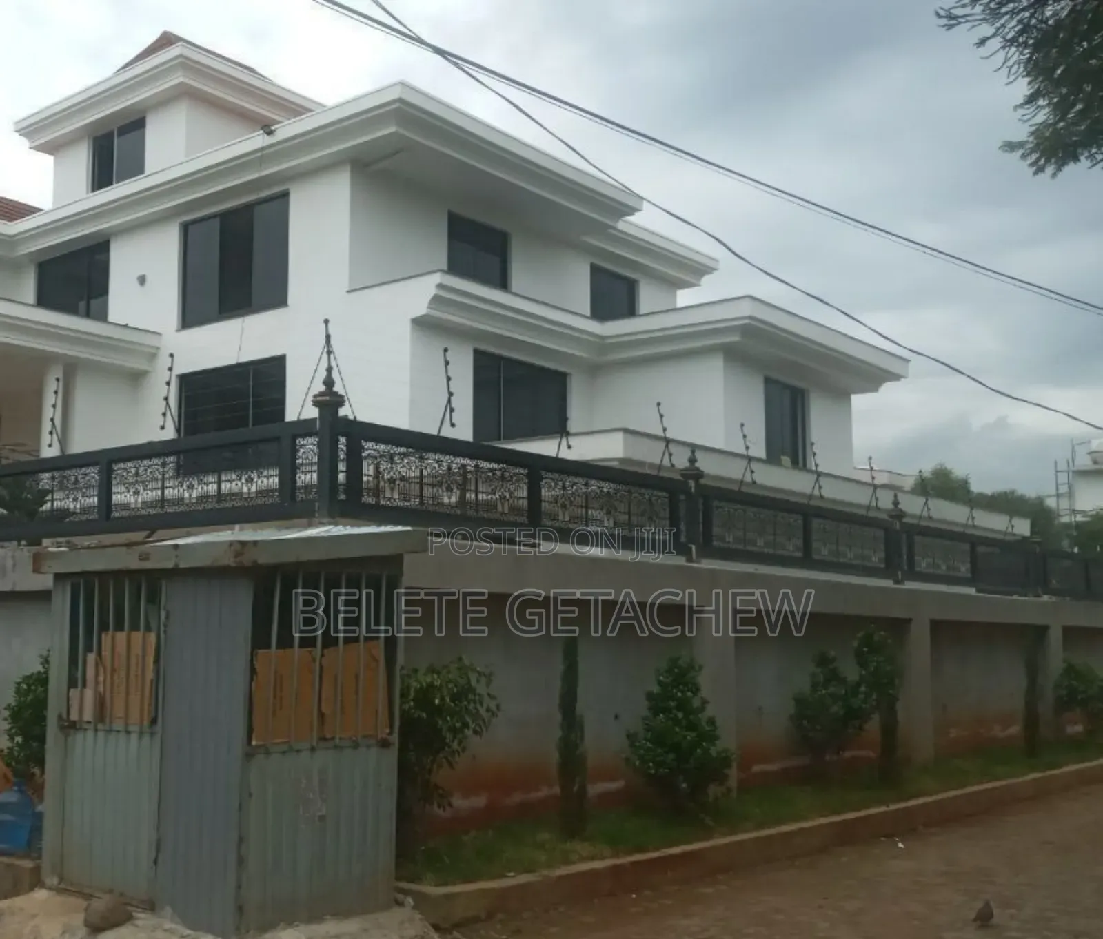 12bdrm House in Semit, G+2 Luxury, Bole for sale