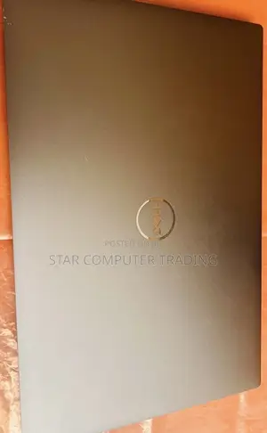 New Laptop Dell Precision 15 3520 16GB Intel Core I7 SSD 512GB