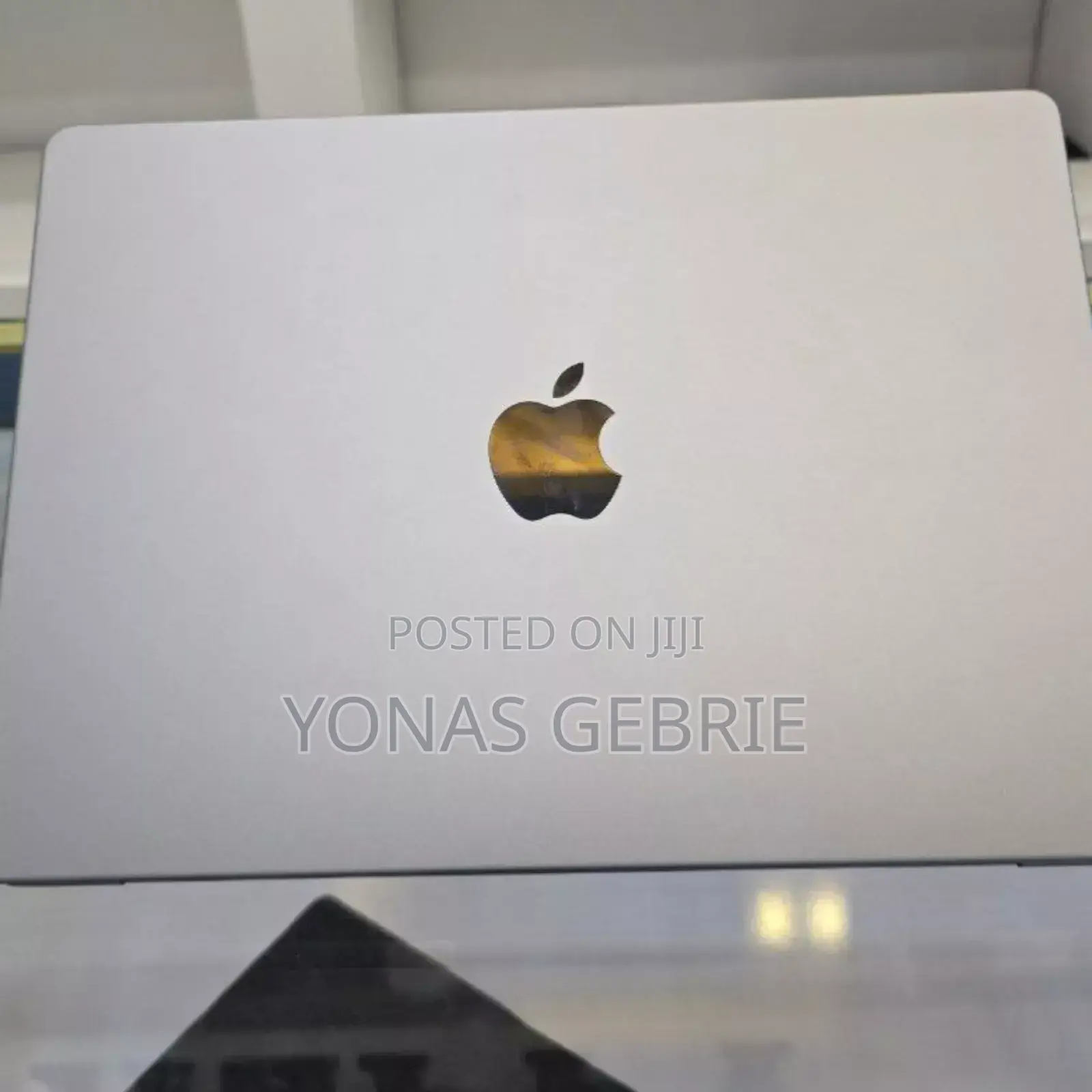 New Laptop Apple MacBook Pro 96GB Apple M2 SSD 2T