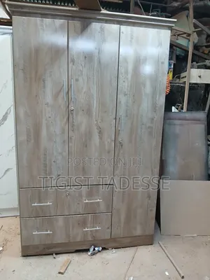 Photo - Cupboard Laminated 120cm