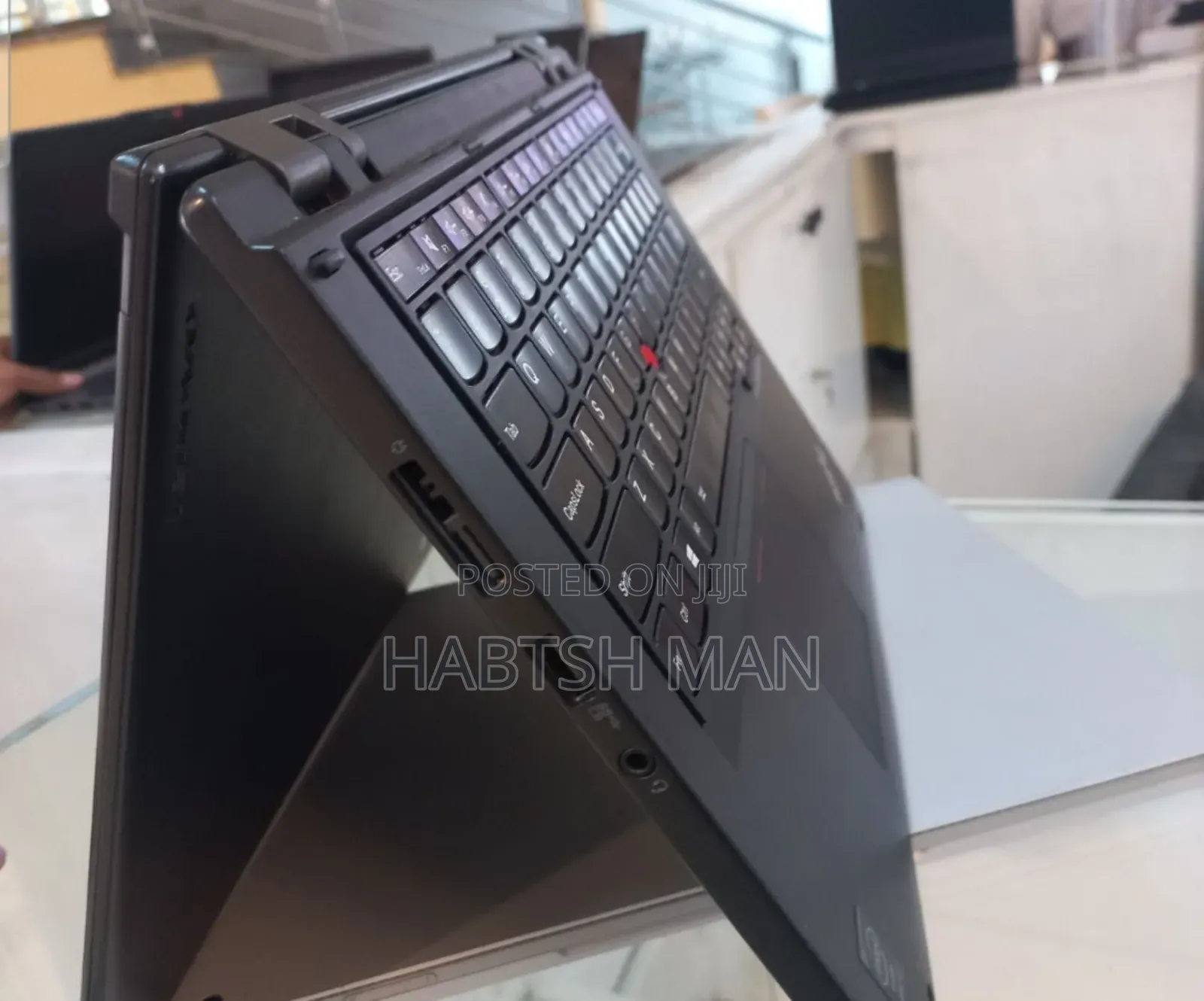 New Laptop Lenovo ThinkPad Yoga 8GB Intel Core I7 SSD 256GB