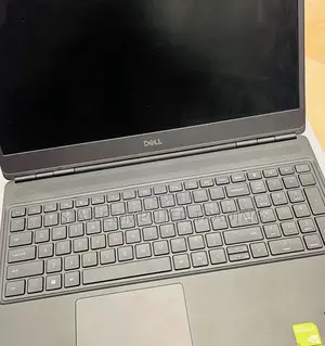 New Laptop Dell Precision 7530 16GB Intel Core I7 SSD 512GB