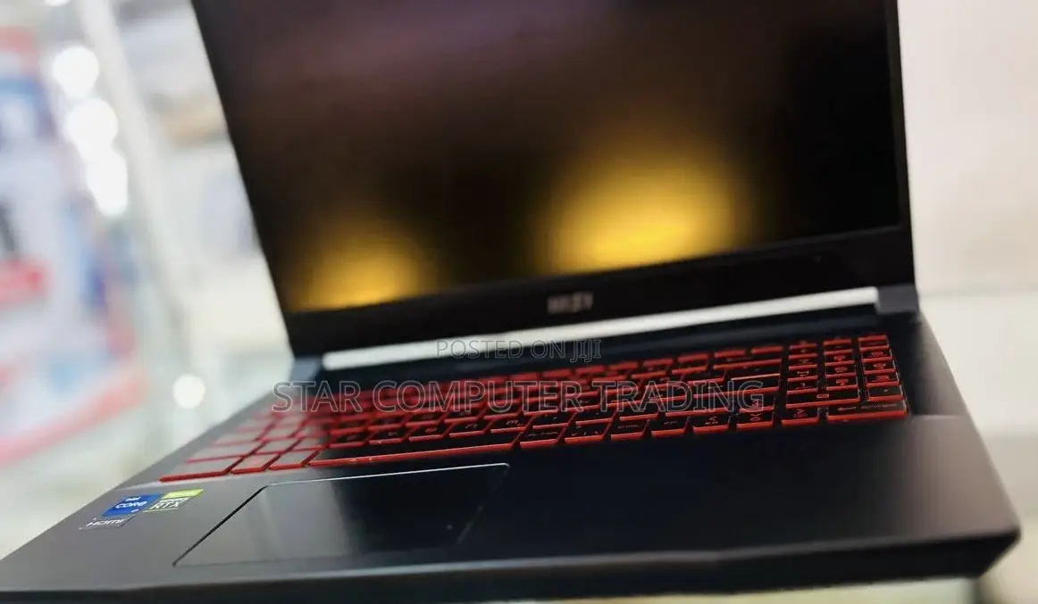 New Laptop MSI Katana 15 16GB Intel Core I7 SSD 1T