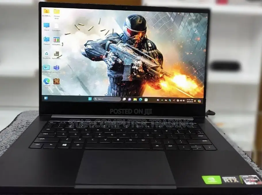 New Laptop Razer Blade 16GB AMD Ryzen 9 SSD 1T