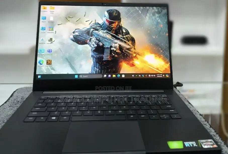 New Laptop Razer Blade 16GB AMD Ryzen 9 SSD 1T