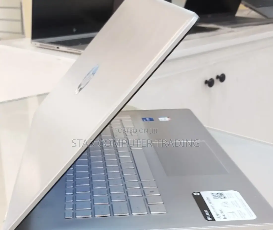 New Laptop HP Stream Notebook 8GB Intel Core I5 SSD 256GB