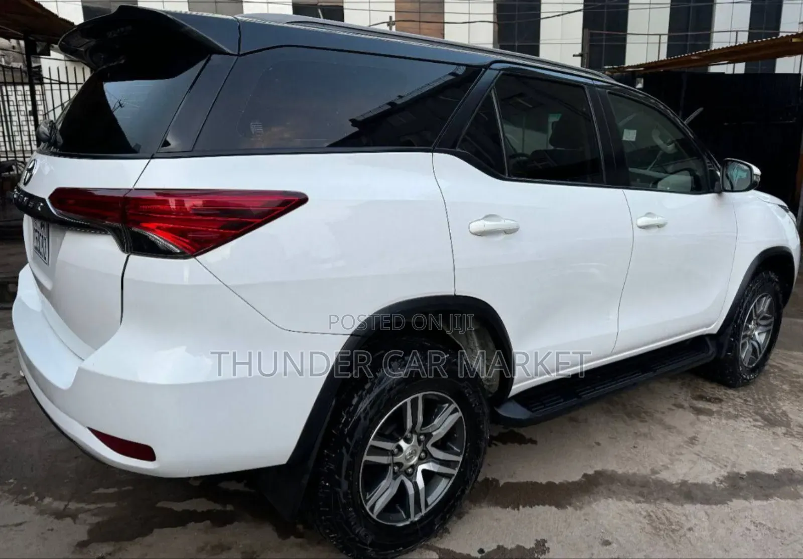 Toyota Fortuner 2018 White