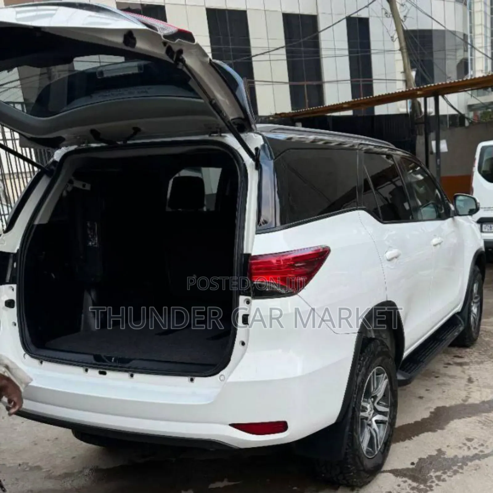 Toyota Fortuner 2018 White