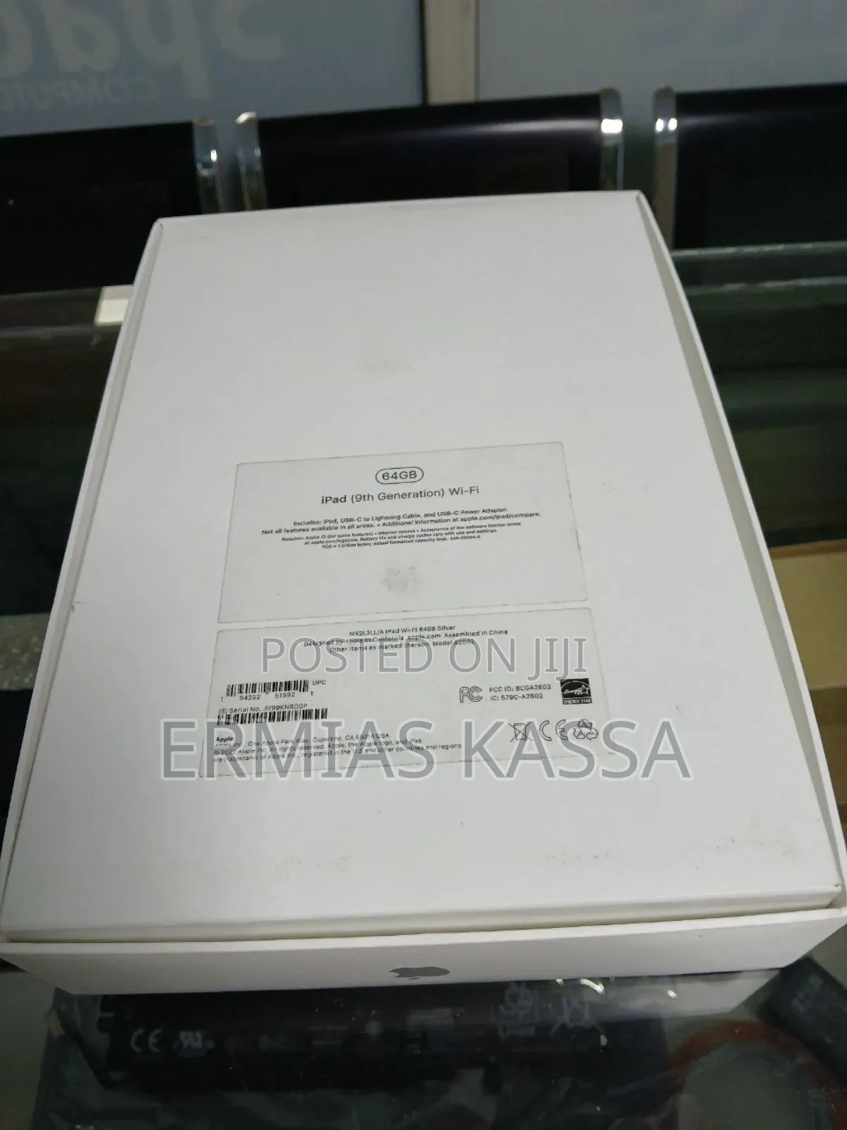 New Apple iPad 10.2 (2021) 64 GB Silver